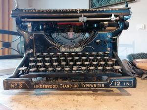 Underwood standard typewriter